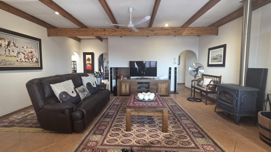 4 Bedroom Property for Sale in Sinoville Gauteng