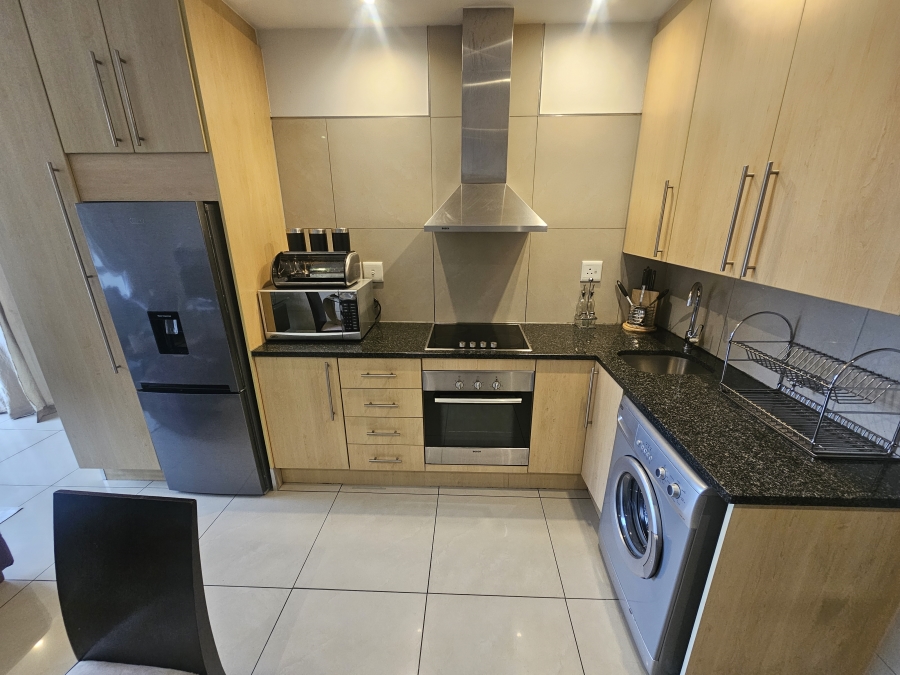 To Let 1 Bedroom Property for Rent in Sandown Gauteng