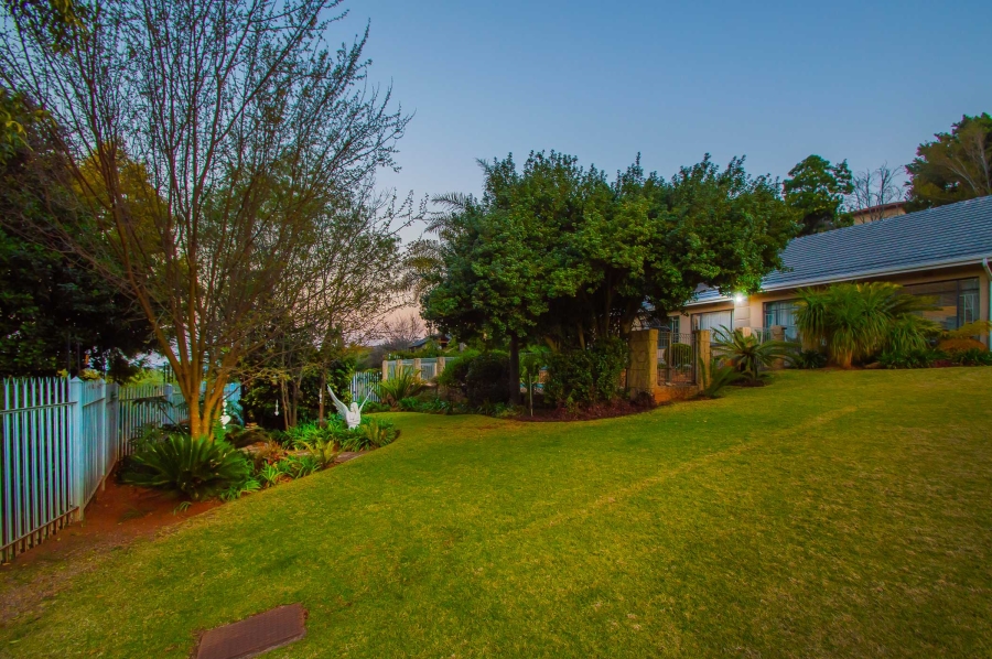 5 Bedroom Property for Sale in Noordheuwel Gauteng