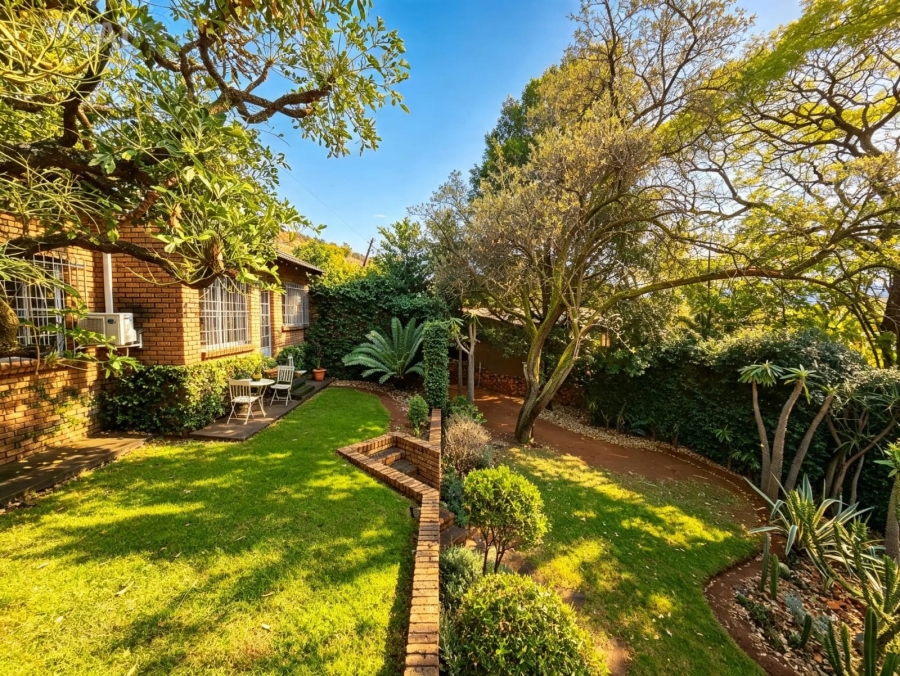 6 Bedroom Property for Sale in Florauna Gauteng
