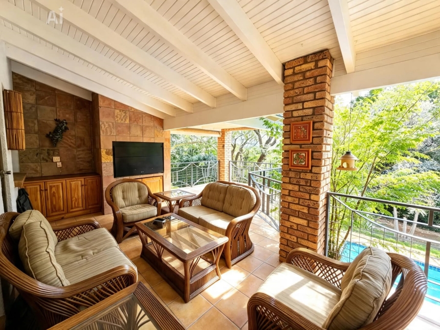 6 Bedroom Property for Sale in Florauna Gauteng