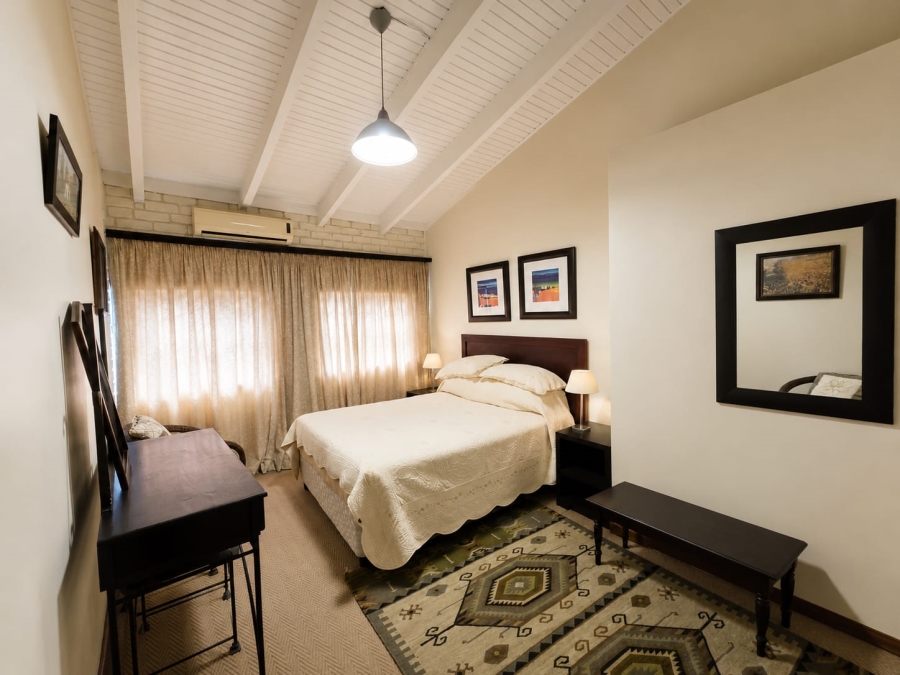 6 Bedroom Property for Sale in Florauna Gauteng