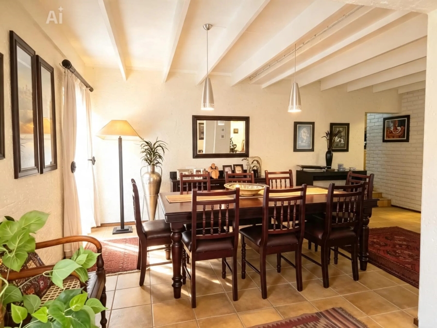 6 Bedroom Property for Sale in Florauna Gauteng