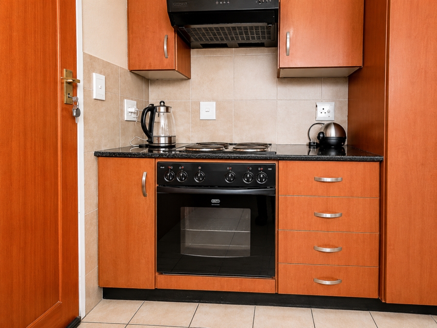 2 Bedroom Property for Sale in Groeneweide Gauteng