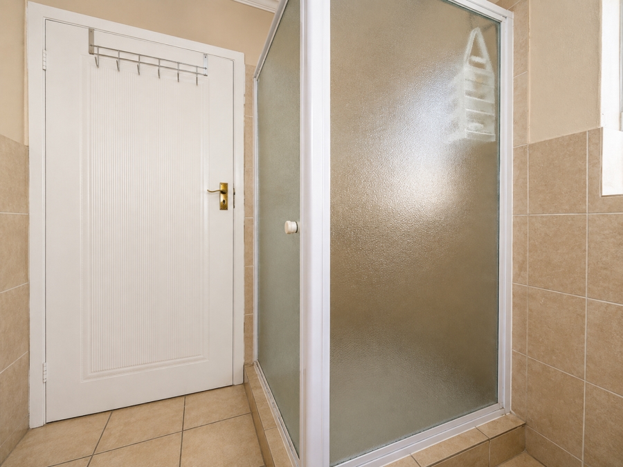 2 Bedroom Property for Sale in Groeneweide Gauteng