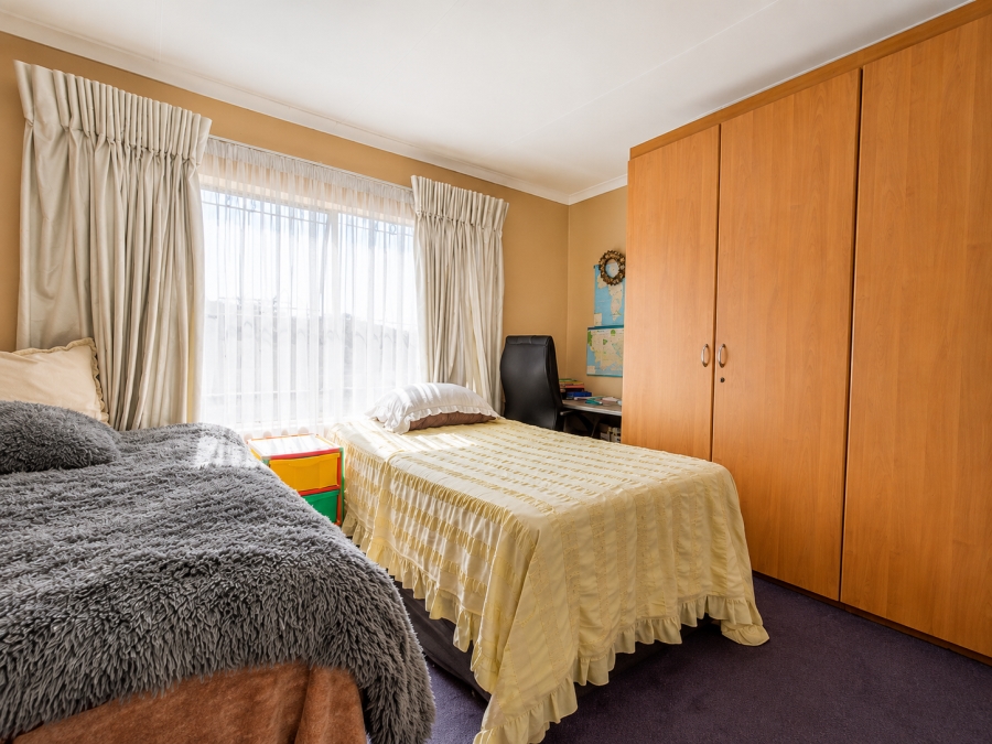 2 Bedroom Property for Sale in Groeneweide Gauteng