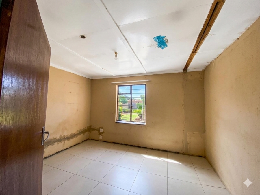 4 Bedroom Property for Sale in Sebokeng Zone 3 Gauteng