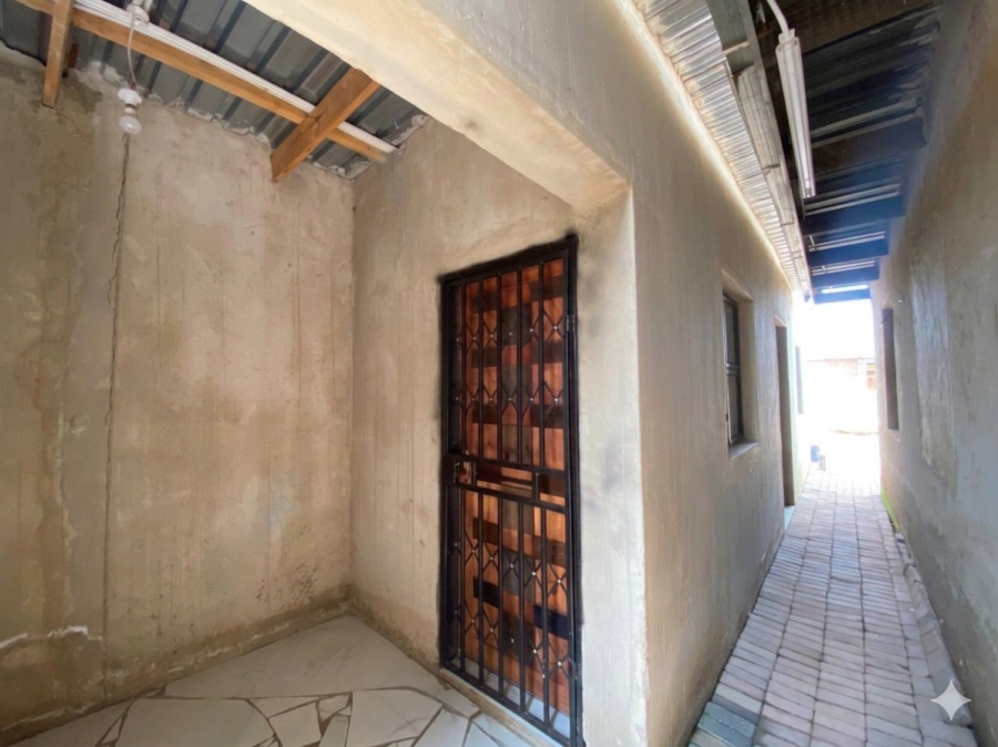 4 Bedroom Property for Sale in Sebokeng Zone 3 Gauteng
