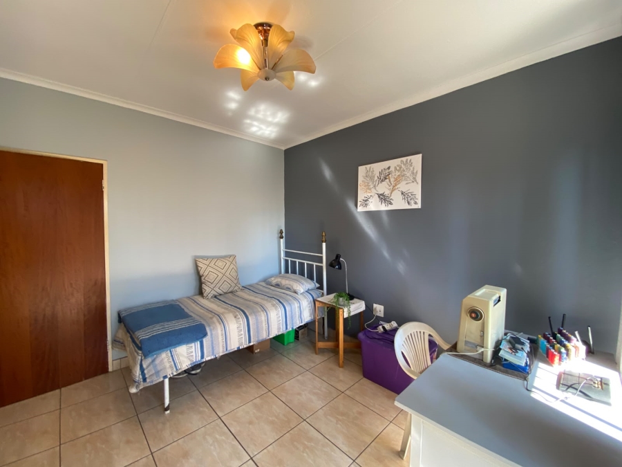 4 Bedroom Property for Sale in Moreleta Park Gauteng