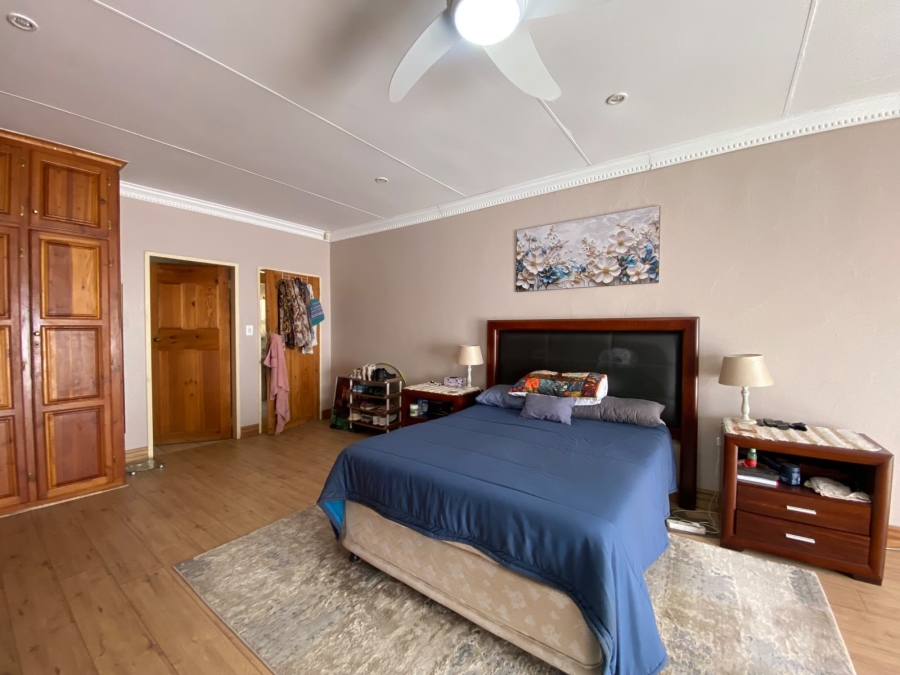4 Bedroom Property for Sale in Moreleta Park Gauteng