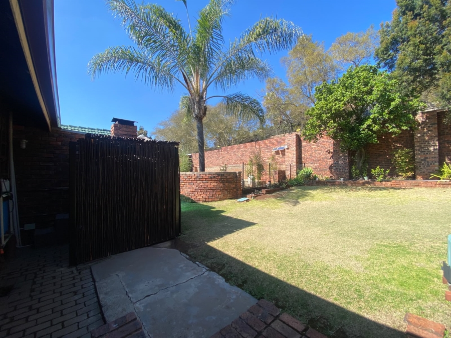4 Bedroom Property for Sale in Moreleta Park Gauteng