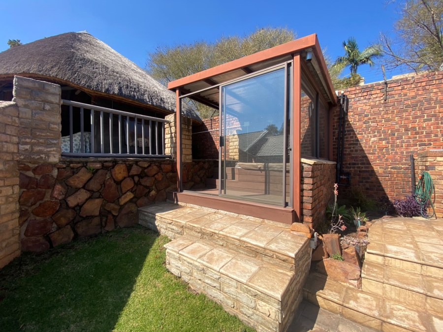 4 Bedroom Property for Sale in Moreleta Park Gauteng
