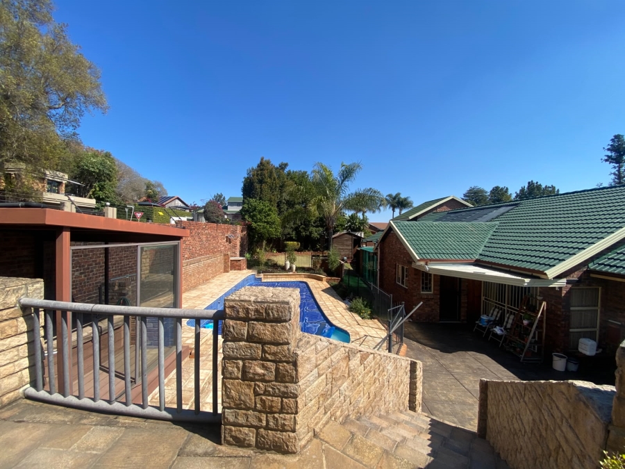 4 Bedroom Property for Sale in Moreleta Park Gauteng