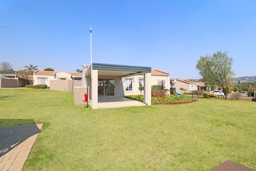 2 Bedroom Property for Sale in Fairland Gauteng