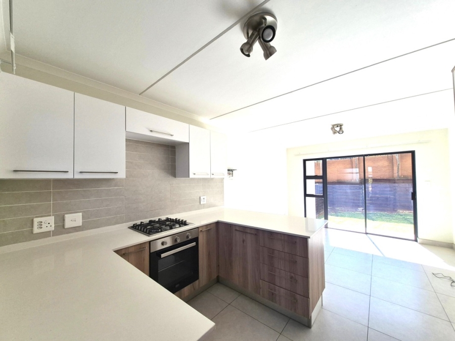 1 Bedroom Property for Sale in Modderfontein Gauteng