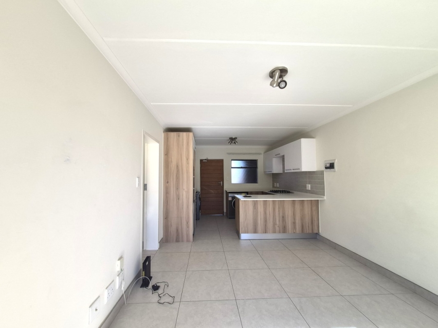 1 Bedroom Property for Sale in Modderfontein Gauteng
