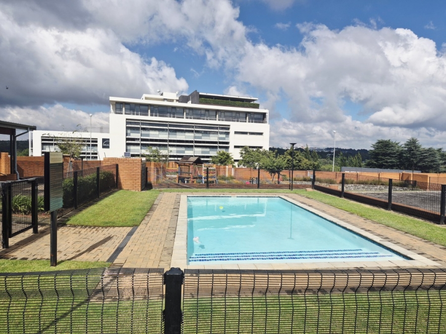 1 Bedroom Property for Sale in Modderfontein Gauteng