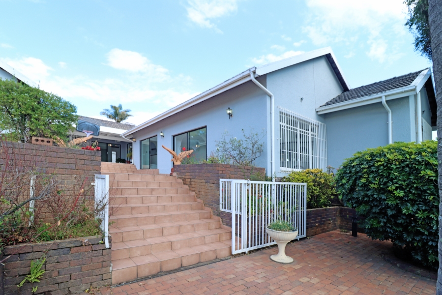 4 Bedroom Property for Sale in Lyndhurst Gauteng