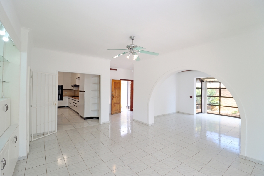 4 Bedroom Property for Sale in Lyndhurst Gauteng