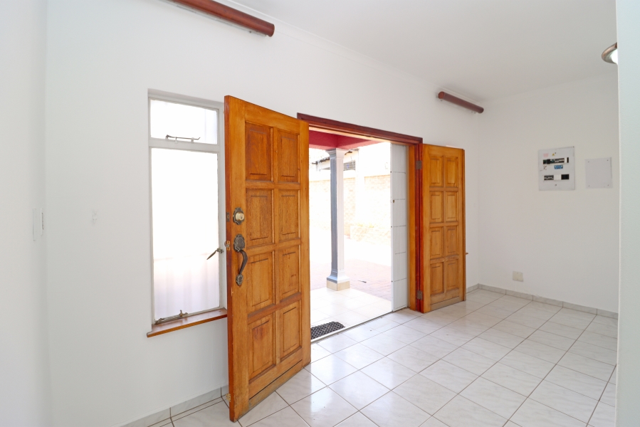 4 Bedroom Property for Sale in Lyndhurst Gauteng