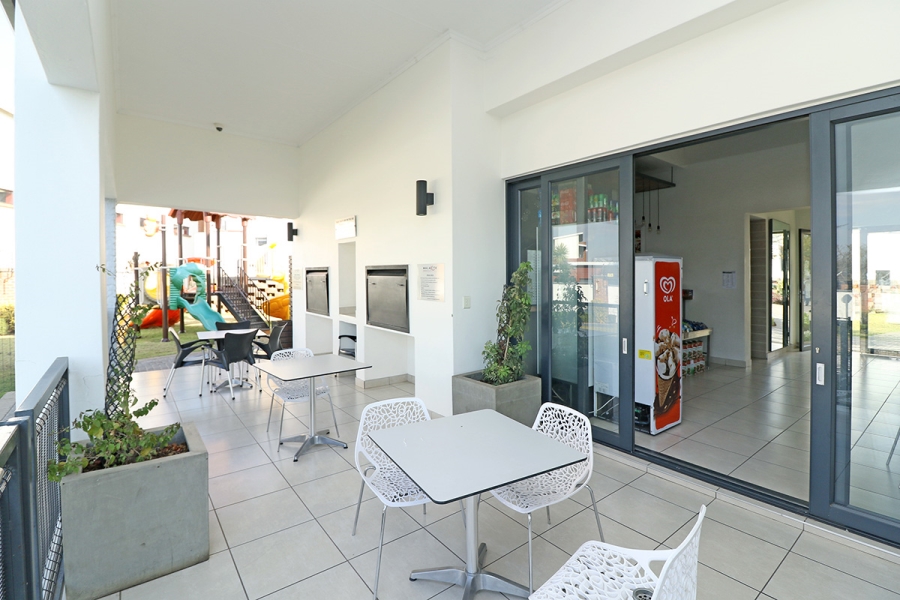 To Let 1 Bedroom Property for Rent in Greenstone Hill Gauteng