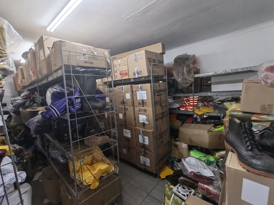 Commercial Property for Sale in Karenpark Gauteng