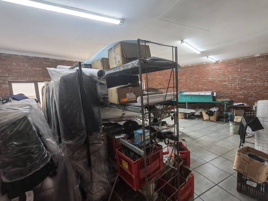 Commercial Property for Sale in Karenpark Gauteng