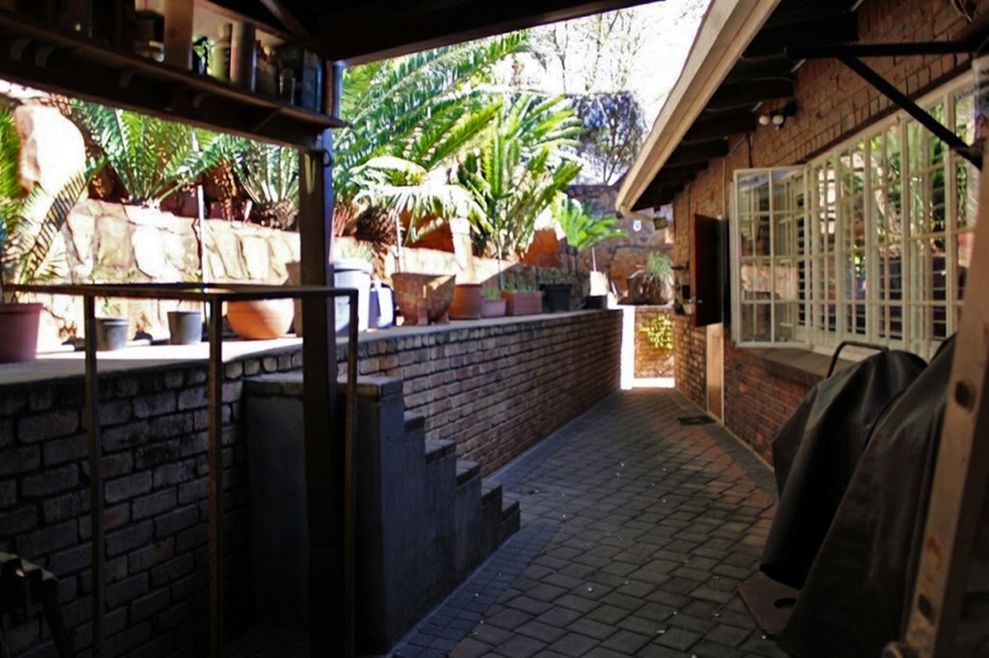 3 Bedroom Property for Sale in Riviera Gauteng
