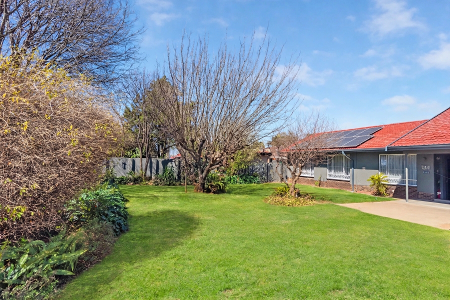 3 Bedroom Property for Sale in Horison Gauteng