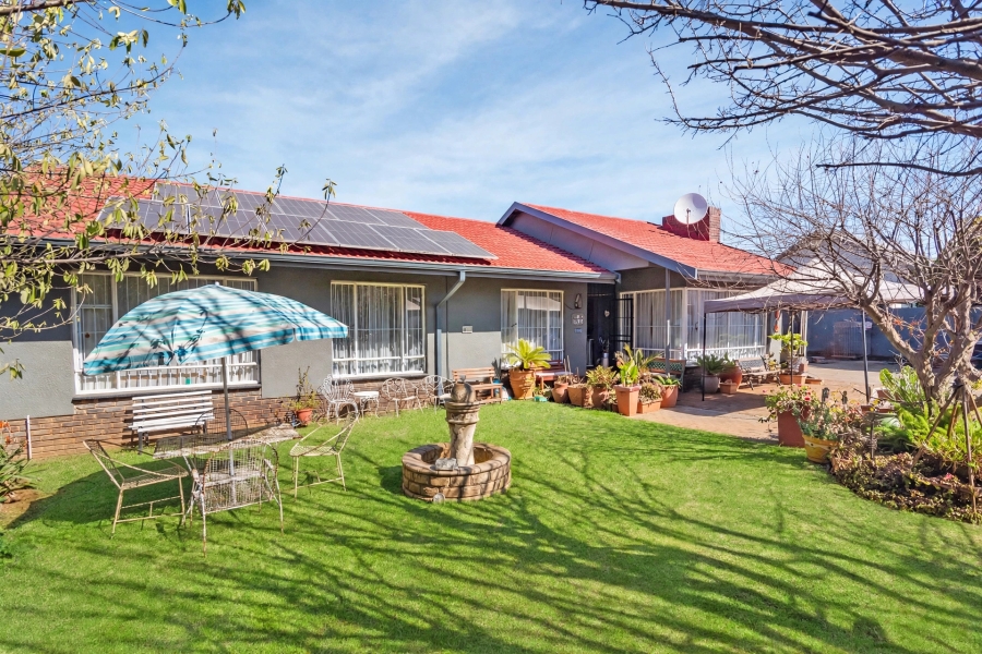 3 Bedroom Property for Sale in Horison Gauteng