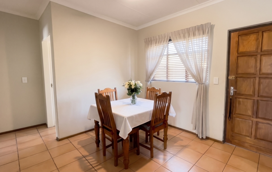 2 Bedroom Property for Sale in Halfway Gardens Gauteng