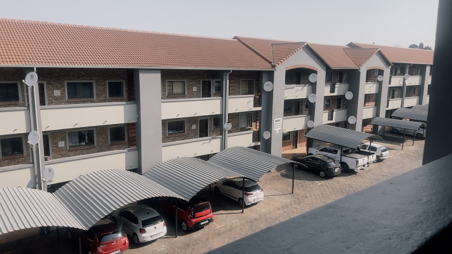 2 Bedroom Property for Sale in Halfway Gardens Gauteng