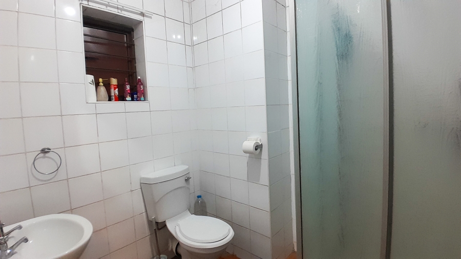 2 Bedroom Property for Sale in Riviera Gauteng