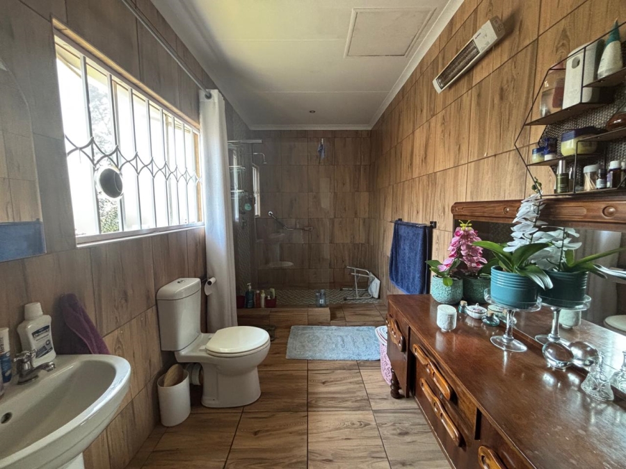 1 Bedroom Property for Sale in Brackenhurst Gauteng