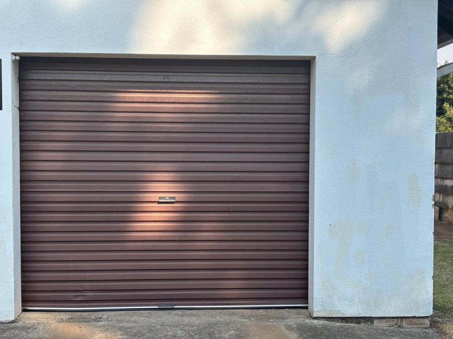1 Bedroom Property for Sale in Brackenhurst Gauteng