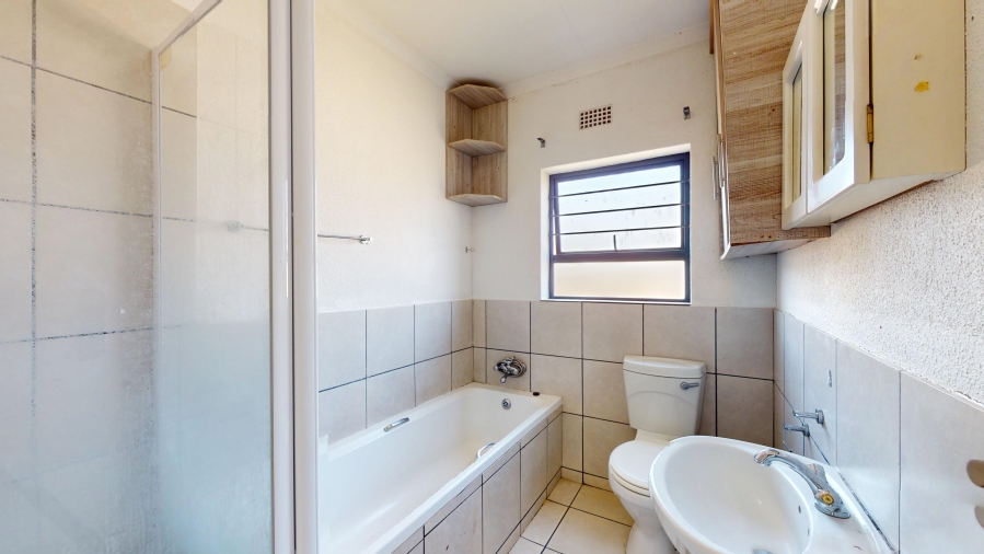2 Bedroom Property for Sale in Union Gauteng