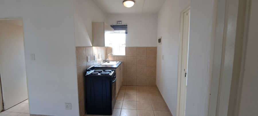 2 Bedroom Property for Sale in Fleurhof Gauteng