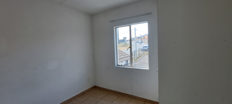 2 Bedroom Property for Sale in Fleurhof Gauteng
