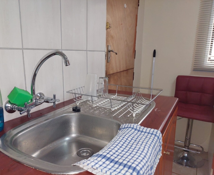 To Let 2 Bedroom Property for Rent in Riverlea Gauteng