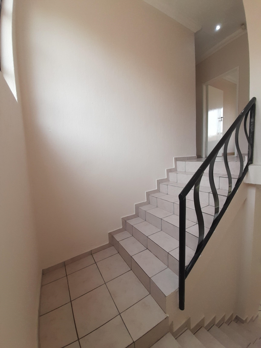 3 Bedroom Property for Sale in Sylviavale Gauteng