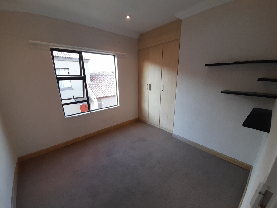 3 Bedroom Property for Sale in Sylviavale Gauteng