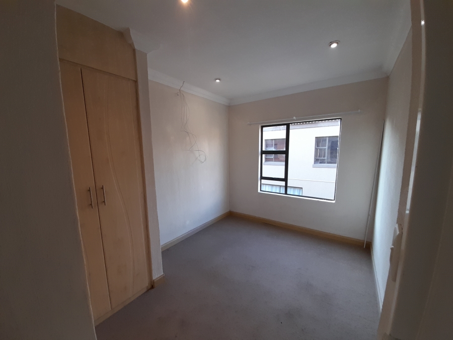 3 Bedroom Property for Sale in Sylviavale Gauteng