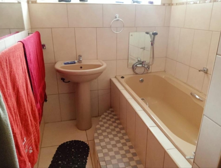 3 Bedroom Property for Sale in Horison Gauteng