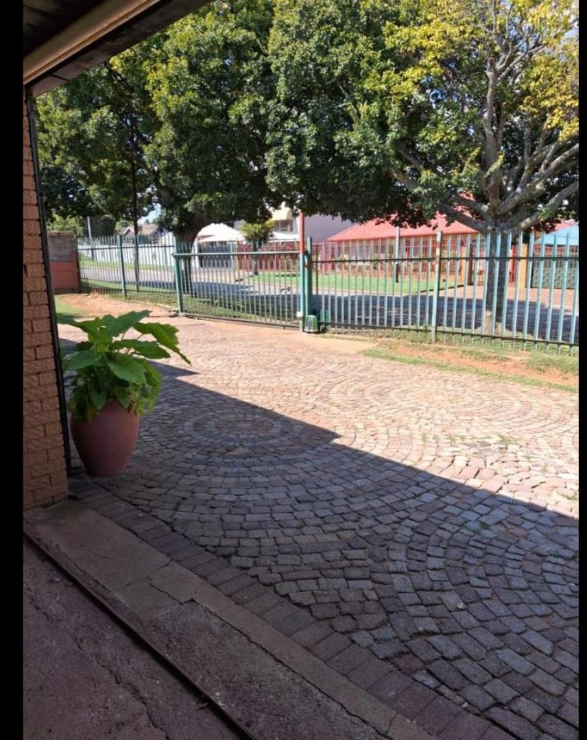 3 Bedroom Property for Sale in Horison Gauteng