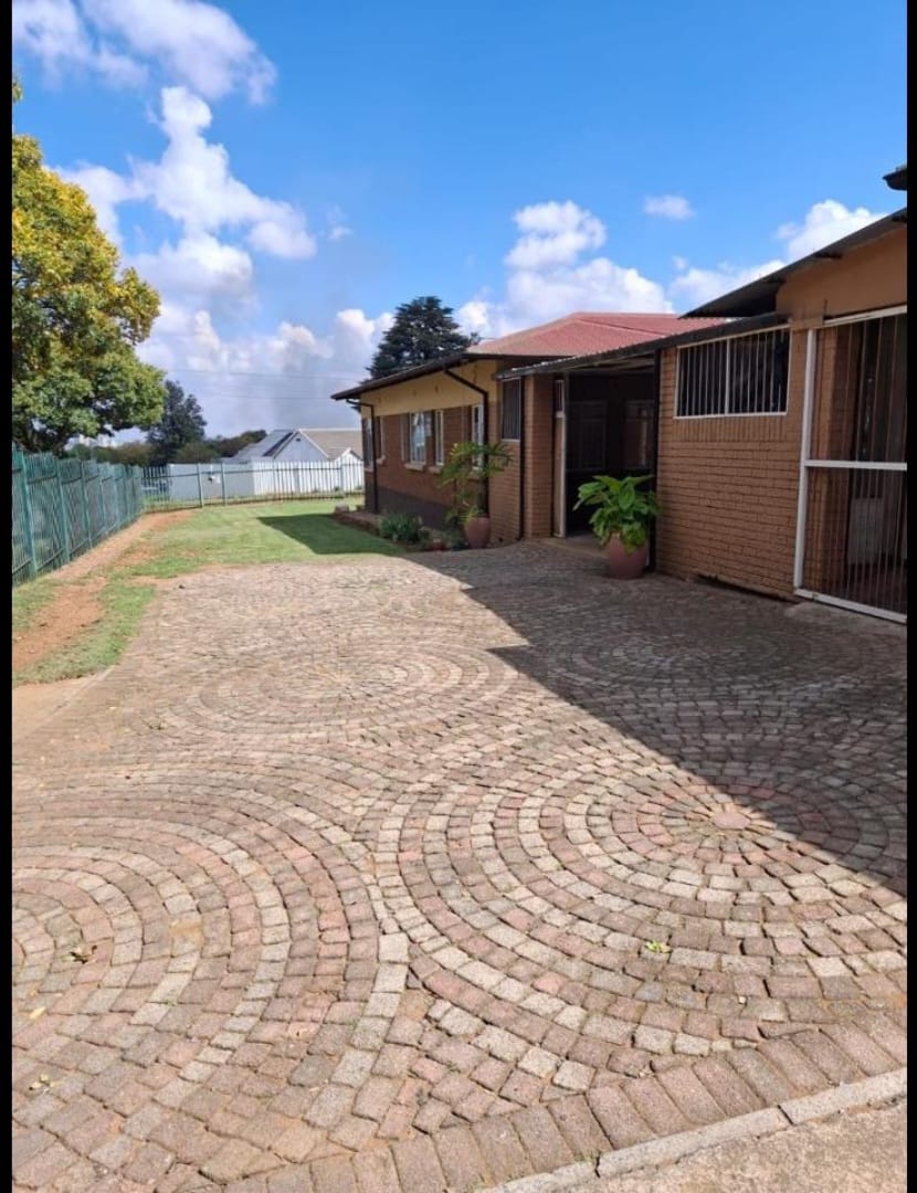 3 Bedroom Property for Sale in Horison Gauteng