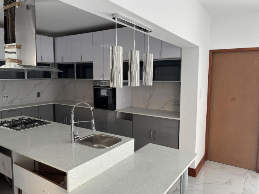 To Let 5 Bedroom Property for Rent in Sagewood Gauteng
