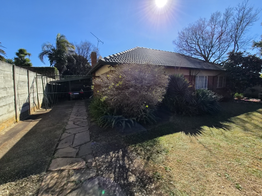 3 Bedroom Property for Sale in Hurlyvale Gauteng