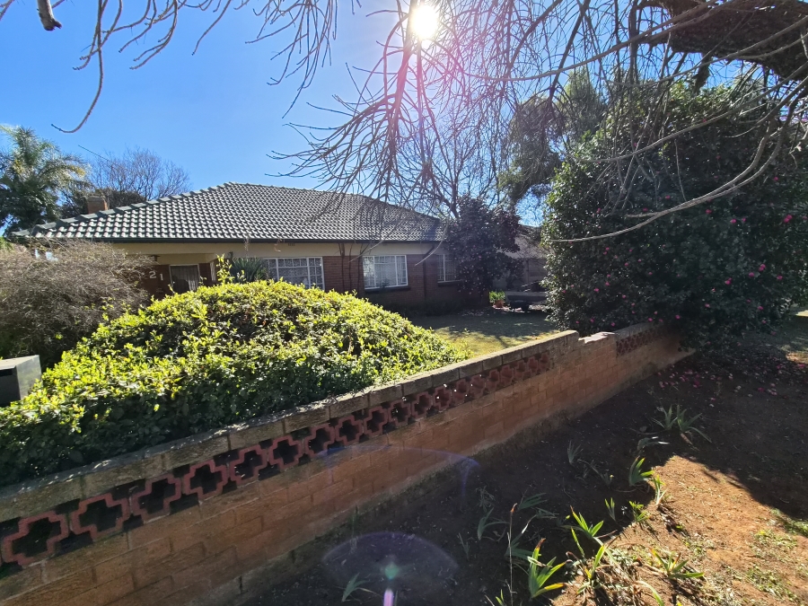 3 Bedroom Property for Sale in Hurlyvale Gauteng