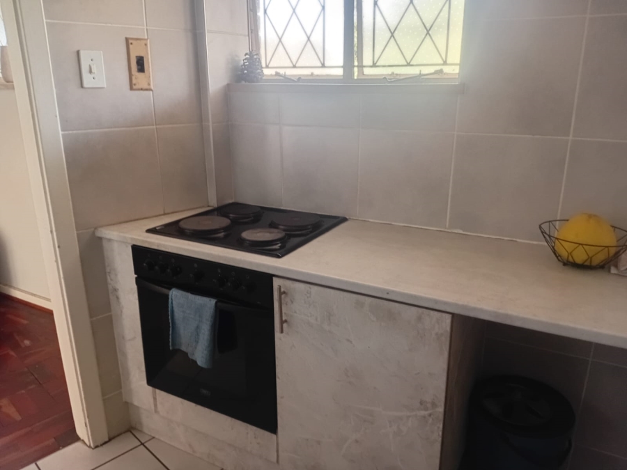 To Let 2 Bedroom Property for Rent in Three Rivers Gauteng