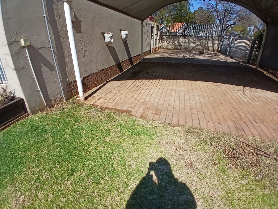4 Bedroom Property for Sale in Dalpark Proper Gauteng